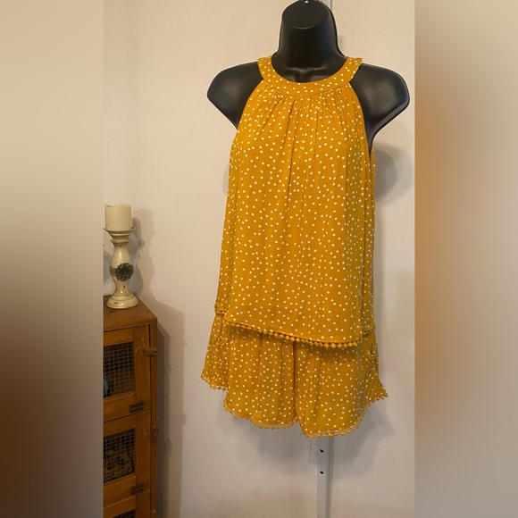 2 Piece Polka Dot Short and Top Set. Color: Multi -Yellow/White - Picture 3 of 10
